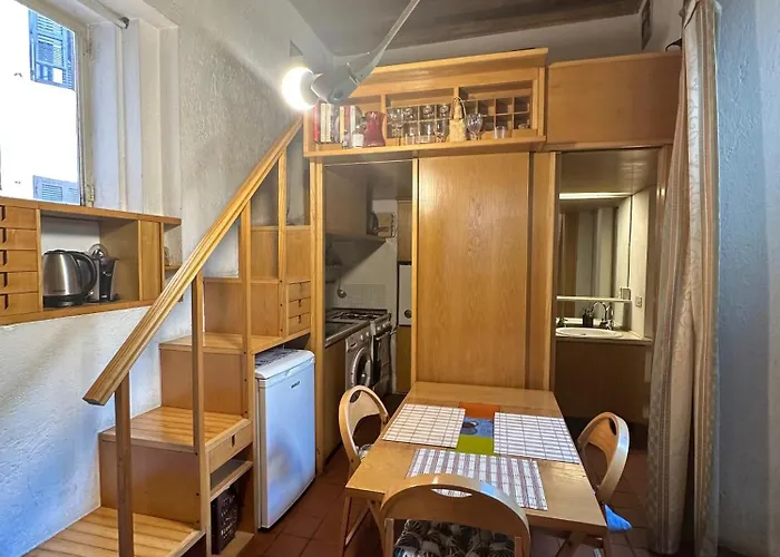 Architect Designed Trendy Flat By Colosseum Apartment Rom
